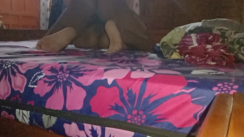 House 3: ホットディックでバビをファック