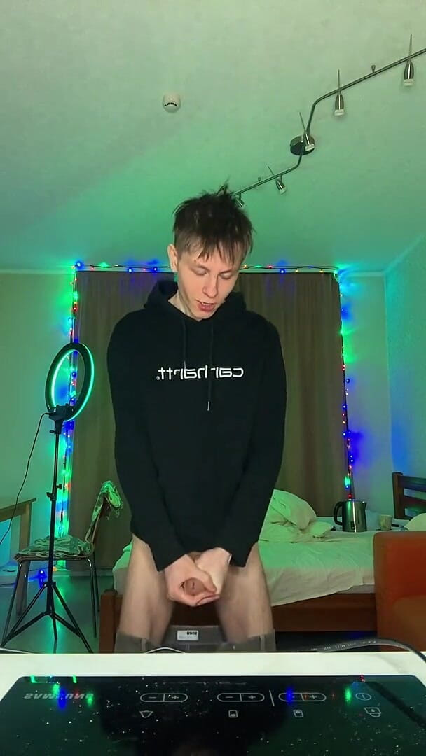 Look at How Much Cum This Hungry Twink Can Spray (Evgeny Twink) Look at How Much Cum This Hungry Twink Can Spray (Evgeny Twink)