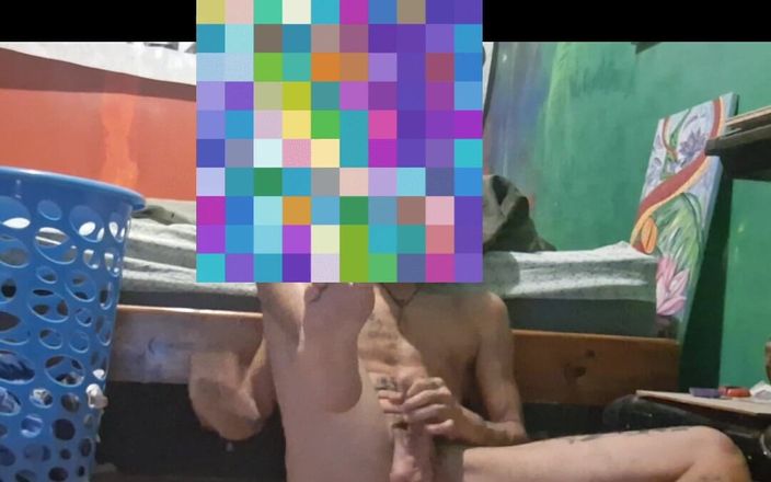 Toy cock hott: Yogalehrerin verführt sich
