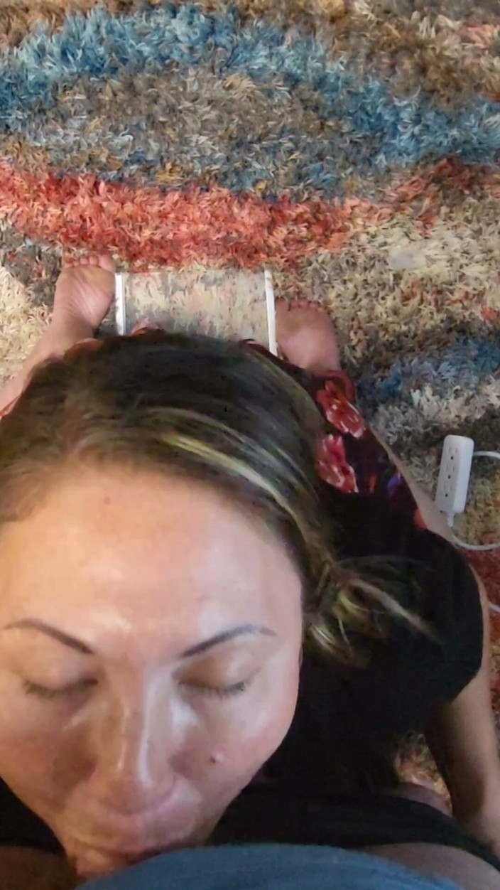 Biglefty10: She Orgasms so Many Times Riding Her Dildo and Sucking...