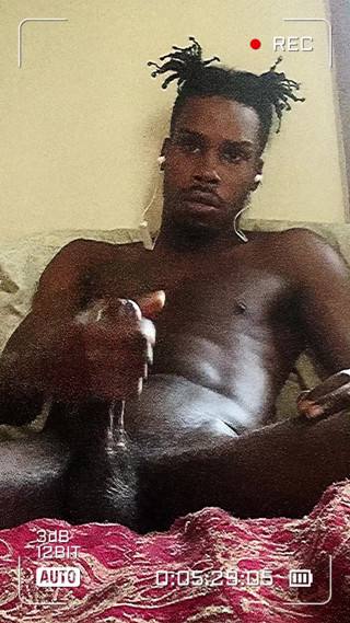 Prettyboy J: Diese nuss war goldig