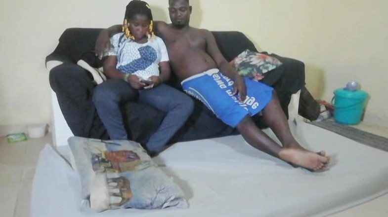 Pornsexlive: O întâlnire neplanificată cu profesorul