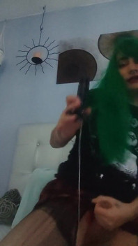 German Punk Tranny Gives Solo Sperm