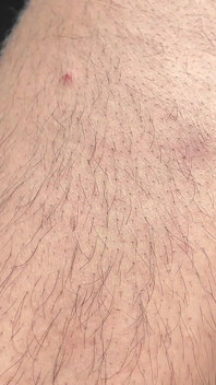 Pequeña hermanastra follada lento y profundo hasta correrse en su culo