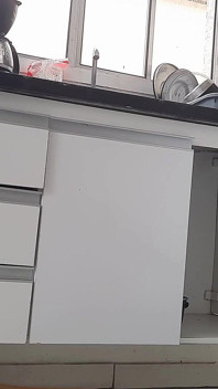 Ha lasciato il generale al suo amico dopo aver fatto una danza sensuale lasciando il ragazzo arrapato