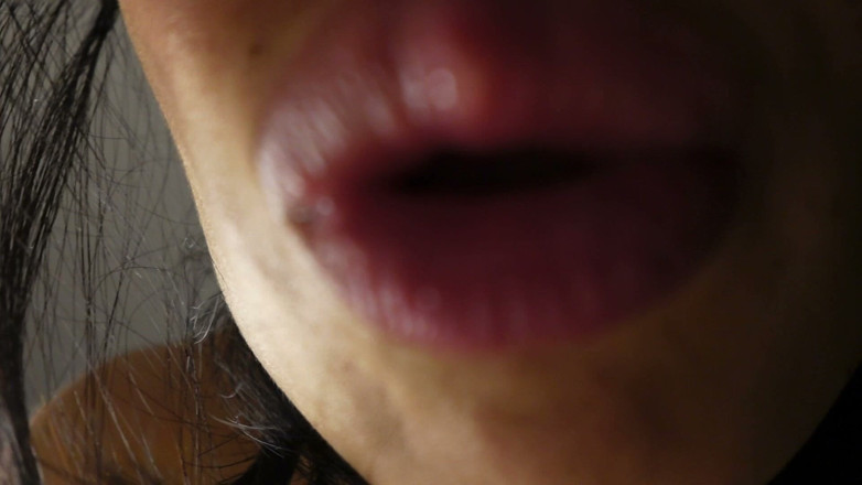 Asmr_mouth: Teman wanita panas awak berada di katil awak menjilat awak