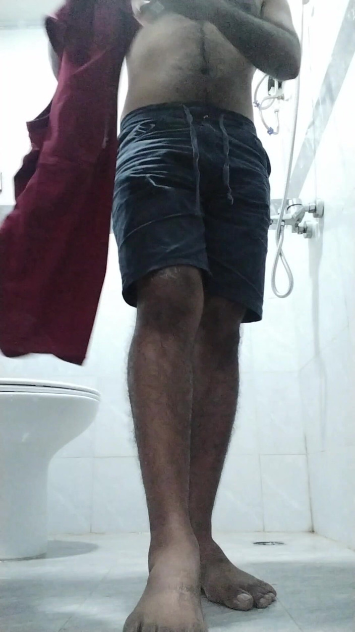 Liam Brandon: Showing Butt