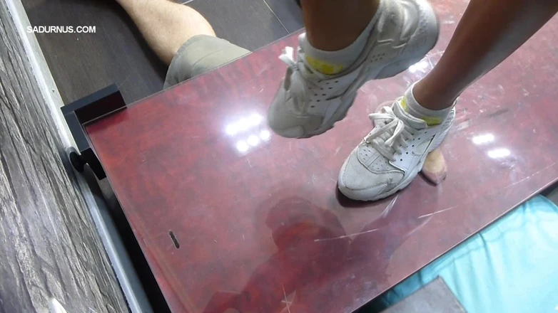 Sadurnus: Ariel Squeeze Balls