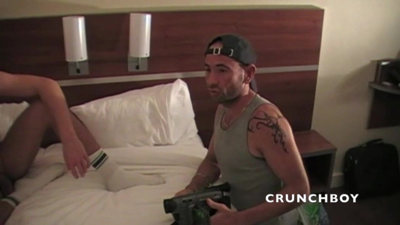 French Twinks Amator videos: İki seksi Fransız iri güzel kadın amatör porno çekimi için sikişiyor