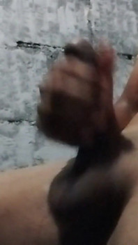 Intensiver Nackter Mann