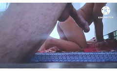 Desi__Panda: Desi Pand a jeho spolubydlící se baví poté, co našli...