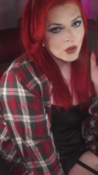 TS Bitch Smoking