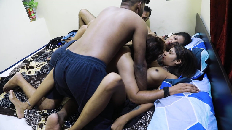 RIABHABI: HADCORE SCOPATA CON AMICI, GANBANG INDIANO SESSO CON BELLE RAGAZZE
