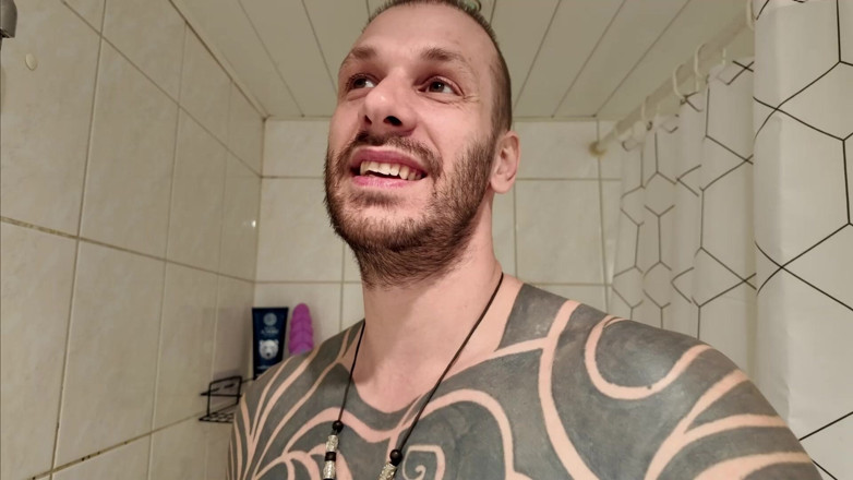 DPeggingD Leanko: Szarpanie się do porno