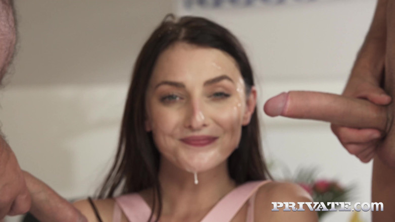 Private.com: DP threesome with a friend and husband