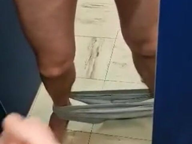 Went to Jerk off a Guy to See His Cum Dripping (JustinXhoodwar)