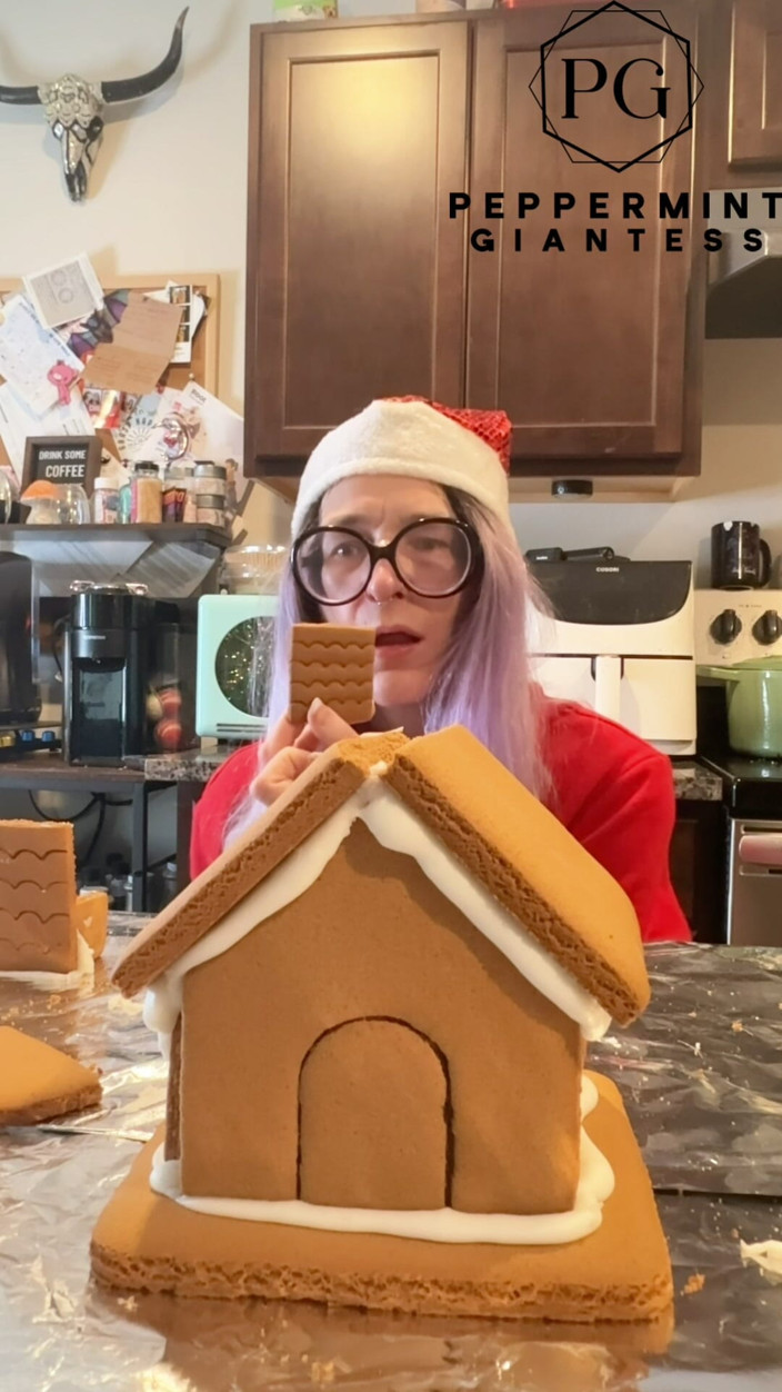 Peppermint Giantess: 73 Giantess in 8-inch Heels Builds a Gingerbread Village