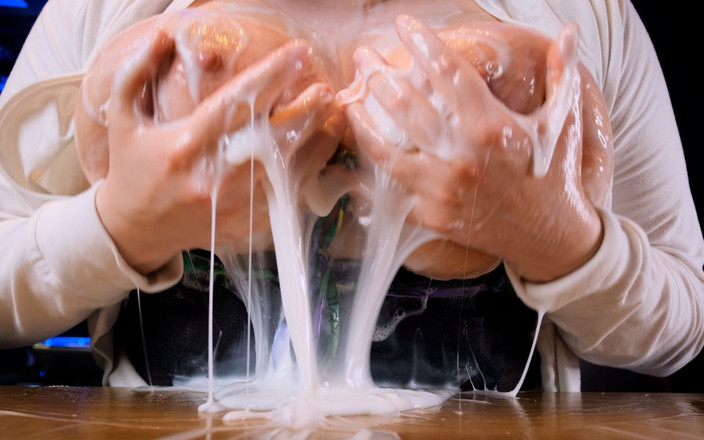 Mila Volker: Úplná nepořádek