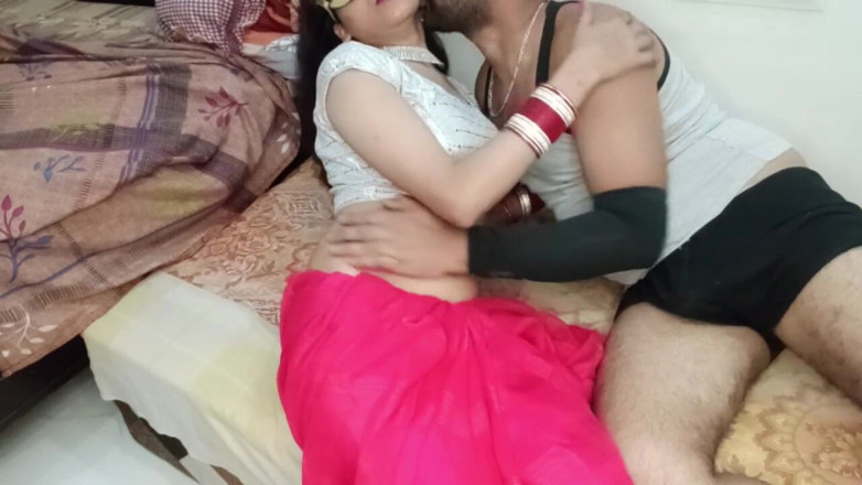cuteindiancpl21: Karva chauth spicel movment lãng mạn hôn liếm mạnh mẽ...