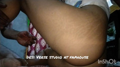 Desi Sex Slave: Preeti si gadis india lagi asik ngentot sama pacarnya! Video...