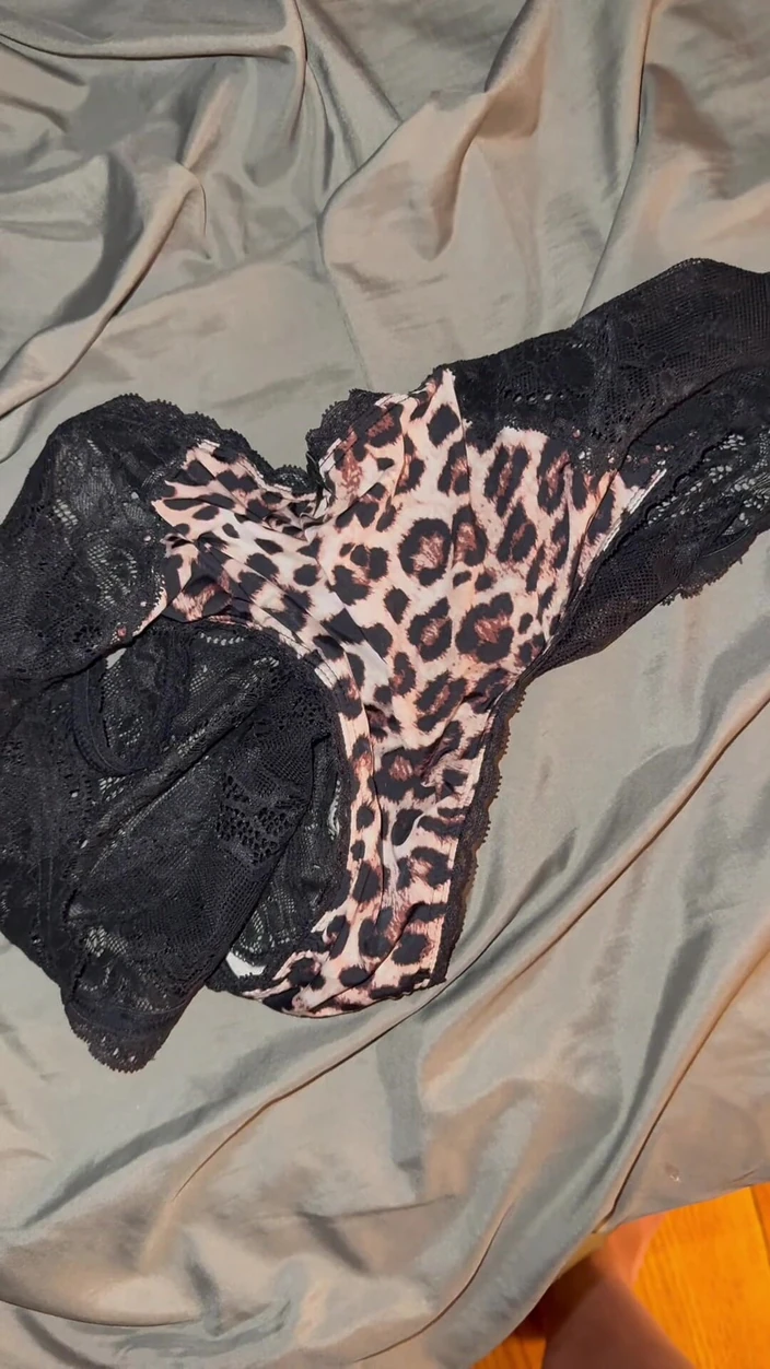 Bigbrook45: Leopard Silky Nurse Seluar dalam