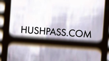 Hush Hush Entertainment: Sevimli sarışın Abby Adams harika beyaz yarağı avlıyor