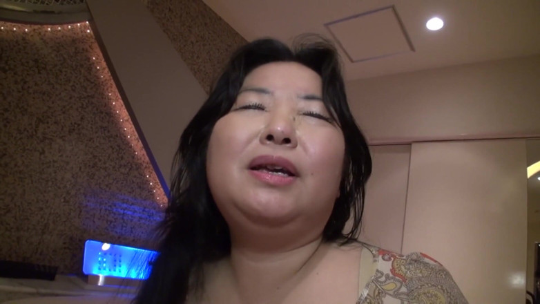 Apolix-JP: 55-jährige Michiko, die ich auf einer Dating-Site getroffen habe