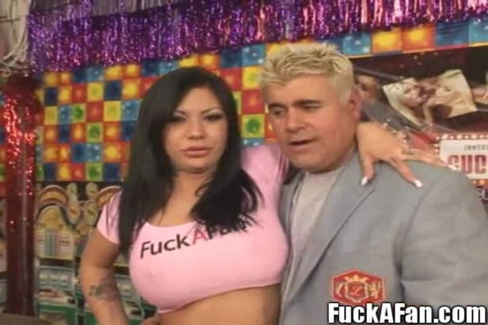 Fuck a Fan Studio: เมสัน มัวร์ นมใหญ่สาวผมน้ำตาลเย็ดแฟนกับเอมี่ บรูก และพวกหีอีกเพียบ!