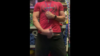 JockDad87: Dilf miang Jockdad87 merakam jocknya yang sedap memancut mani