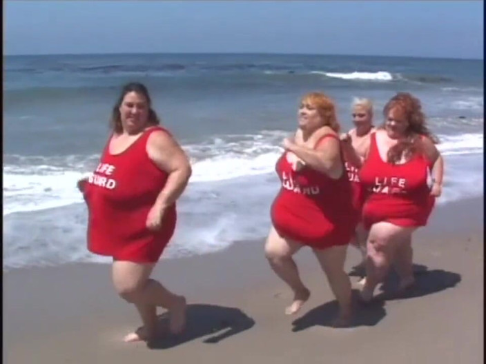 2 much love: Ugly fat lifeguard pussy fucking