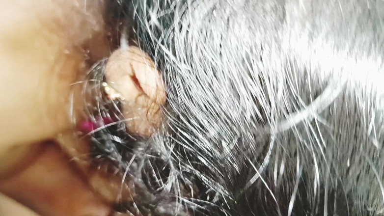 Telugu honey lips: भारतीय आंटी बाथरूम सेक्स, हसबैंड के दोस्त को चोदना