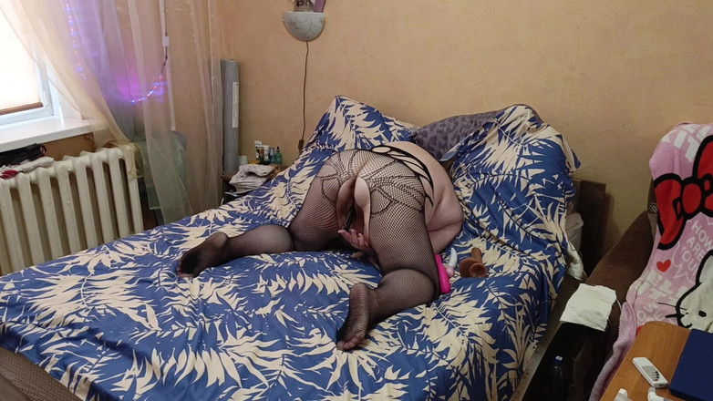 Zona901: La fidanzata con il culo grosso si masturba la grande...