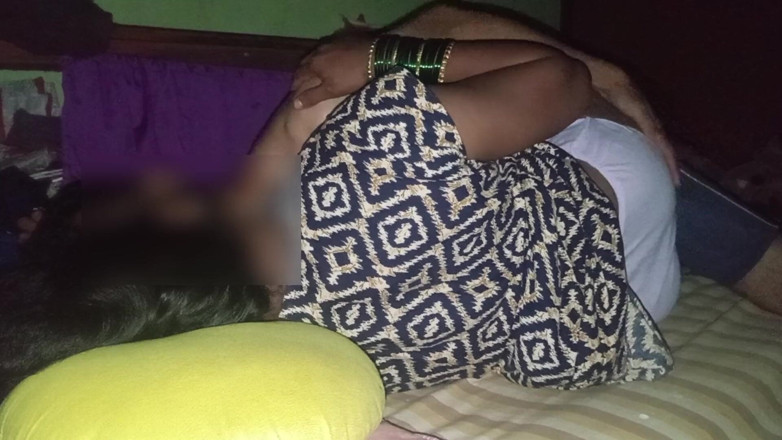 Harder299: Minha esposa indiana nem me deixa ir na cama. Eu...