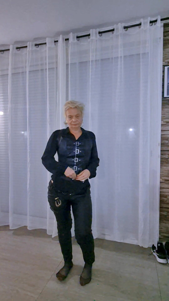 Sofy13: Masak segala-galanya walaupun di bawahnya. Anda mahu melihat