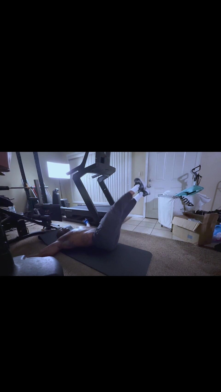 Hallelujah Johnson: Tập luyện đấm bốc