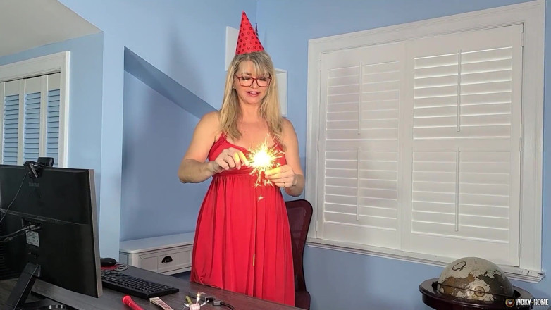 Vicky Vette: Vicky Vette吸うとfucks彼女の上司のために彼の誕生日