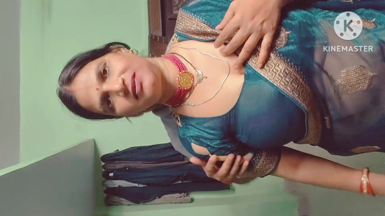 Lustykajolbhabhi: La romance et le sexe d’un demi-frère et de sa...