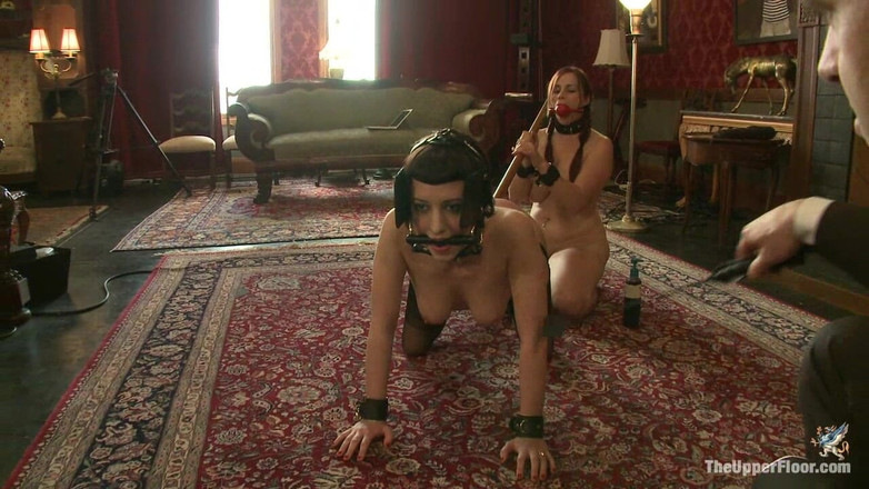 The Upper Floor by Kink: Сеанс обслуговування: сигари і бондаж
