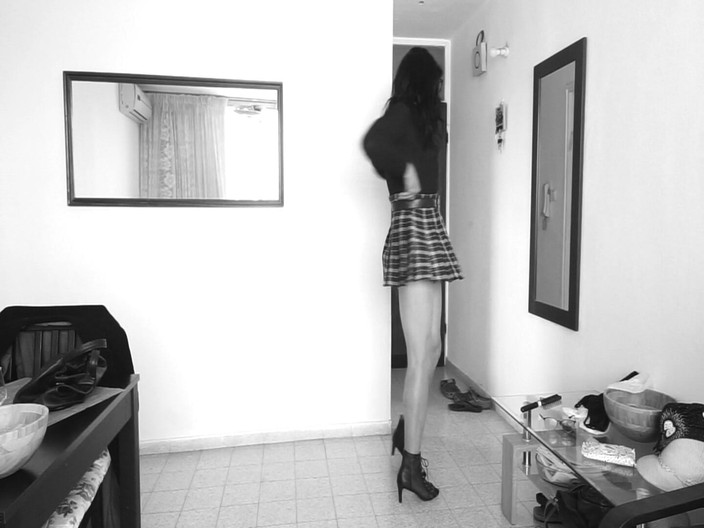 Voyager: Wiele Stiles Black Dress Crossdresser