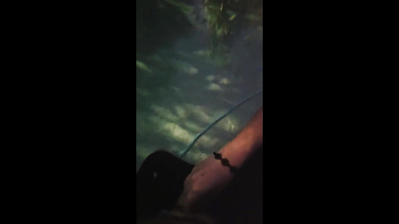 Bellaboo: Неслухняна мамка мастурбує пасинку