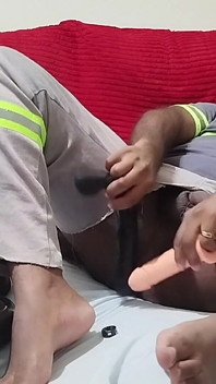 Home Alone Masturbating and Cumming in the Boot with