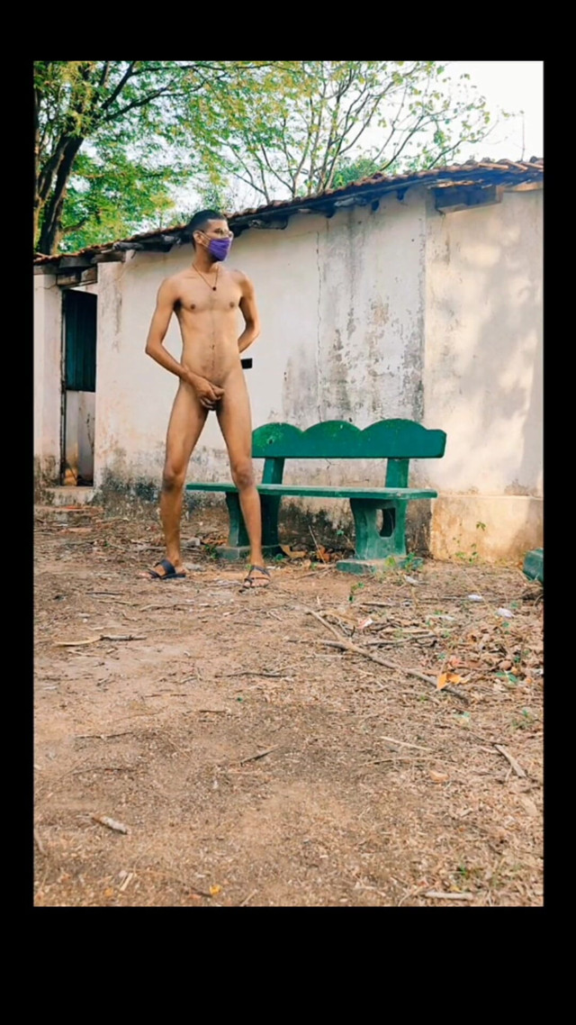 Huge Cum in Public Outdoor Russian (Tani)