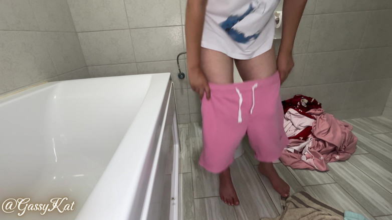 GassyKat: Denní toaleta epizoda 29
