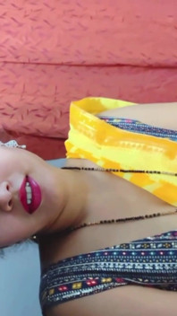 Lua de mel indiana siya bhabhi em trem com estranho passageiro