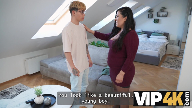 VIP 4K: The Hairy Pussy