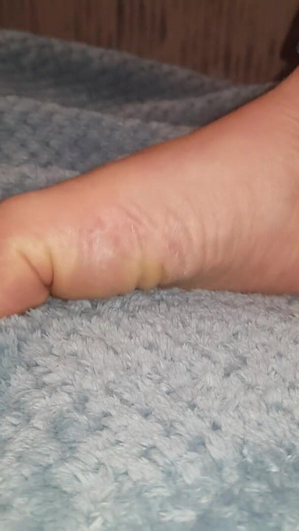 Faith's Feet Fetish: Wiara stóp fetysz - golenie moich stóp u stóp