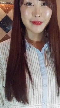 Rino-chan si spoglia