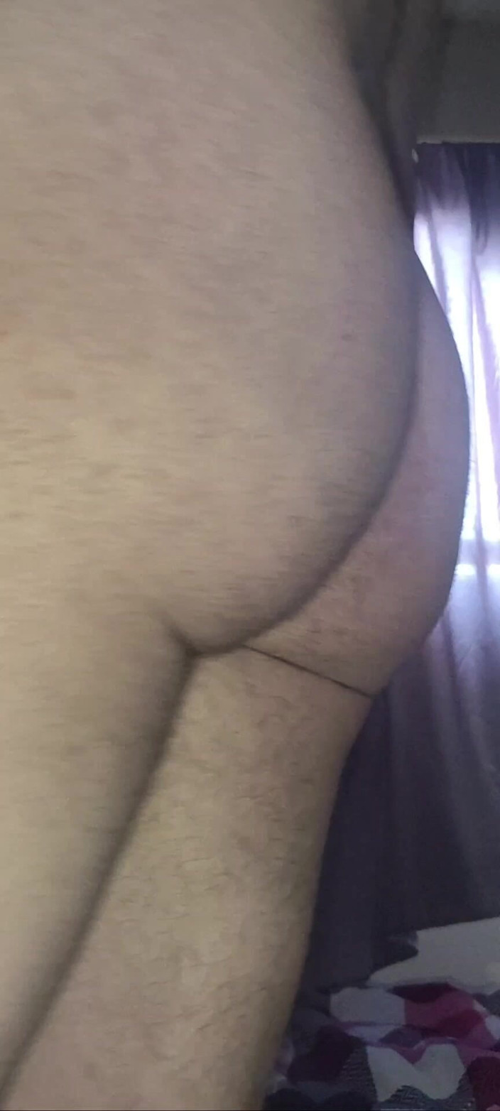 Jerkoffsunny: Jerkoffsunny bogel mentah jahat pada fetish dubur rakaman dekat