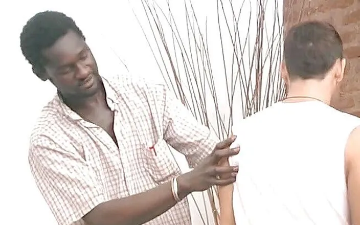 Bareback TV: Skinny white boy fucks black cock