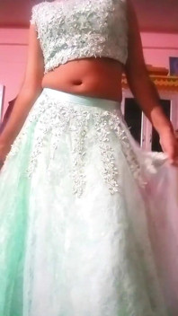 Homosexual Indian Crossdresser Bottom Sex Real Cu Înregistrare De Acasă În Blue Lehanga